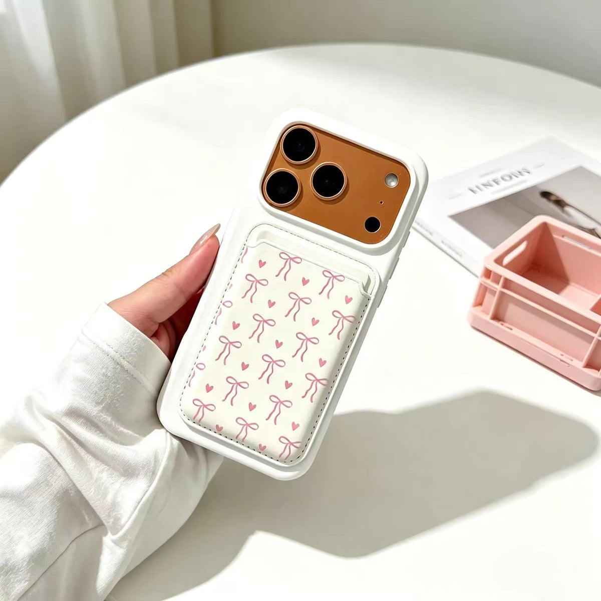 Luxury Magnetic PU White Leather ID Card Holder - Coverify