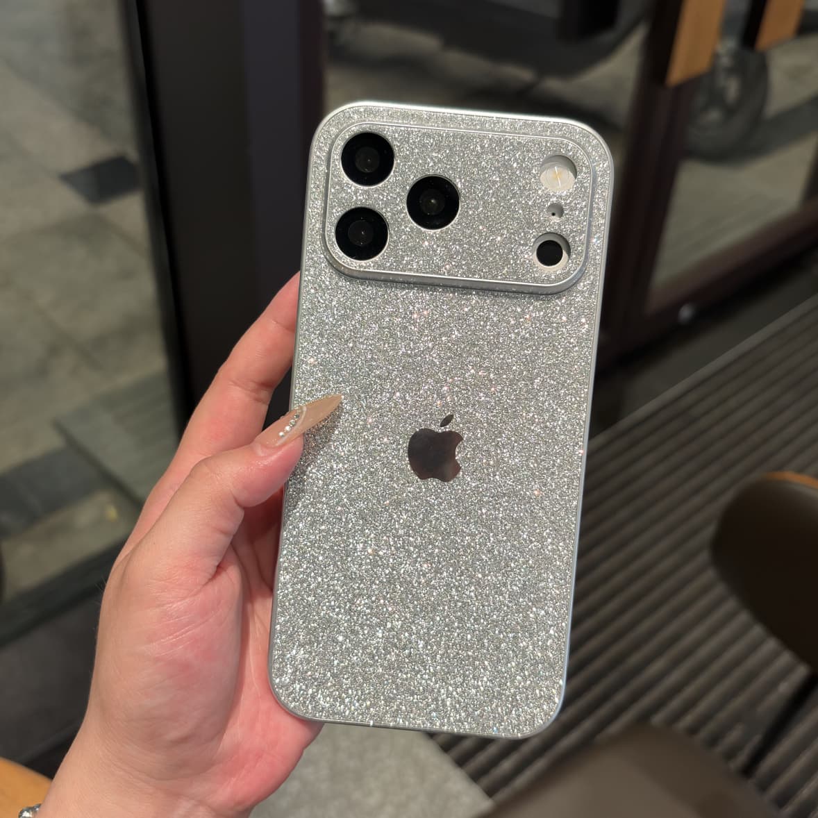 Luxury Glitter Silver iPhone Case with Apple Logo - Coverify