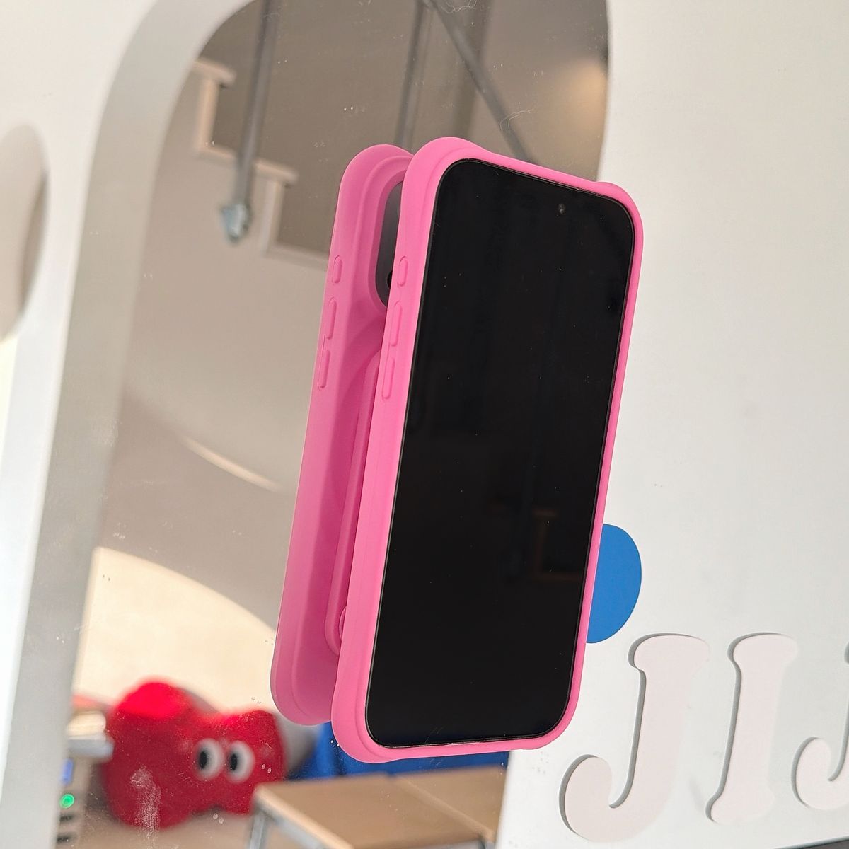 Luxury Heart-Shaped Phone Grip Holder Magnetic Suction