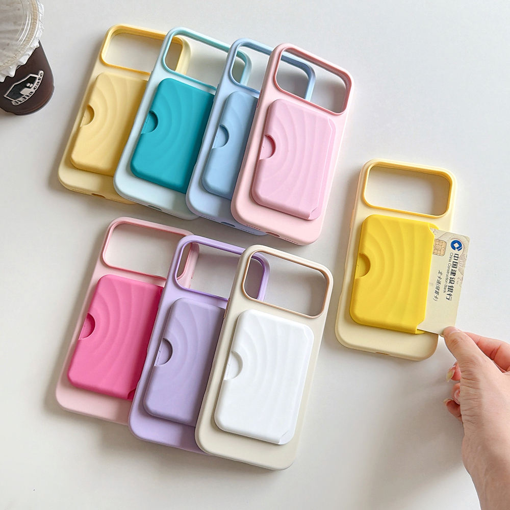 Luxury Magnetic Soft Silicone Card Holder with Wave Pattern - Coverify